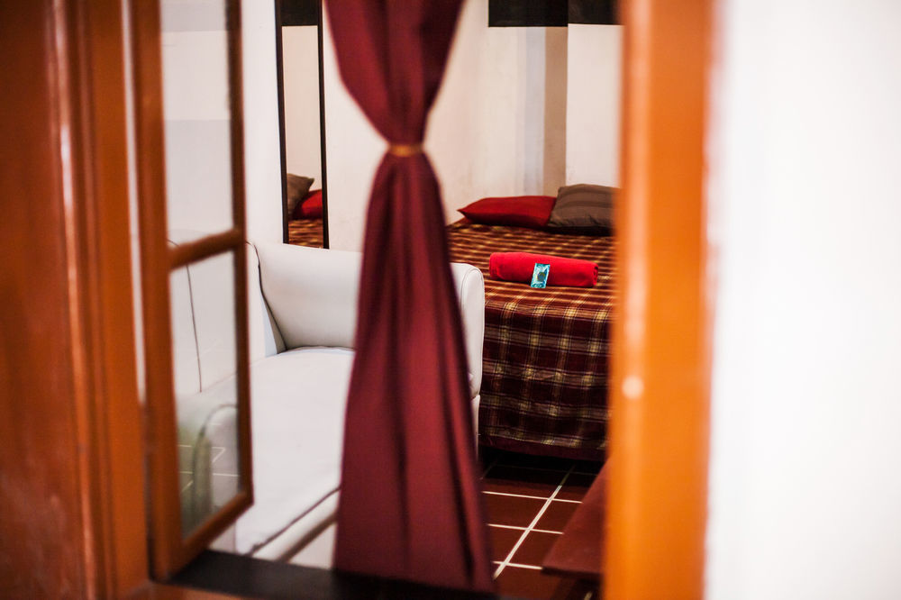 Capsule Hostel Città del Guatemala Esterno foto