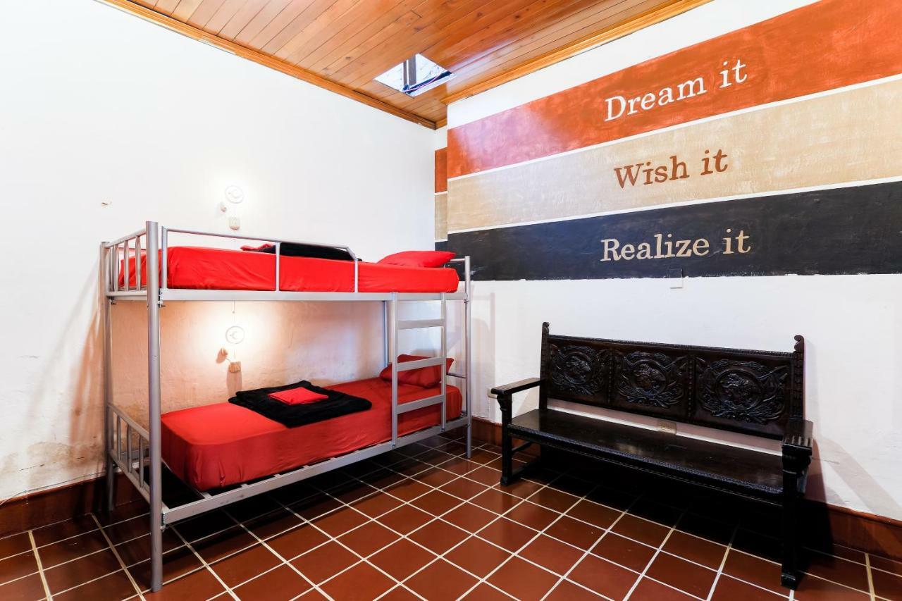 Capsule Hostel Città del Guatemala Esterno foto